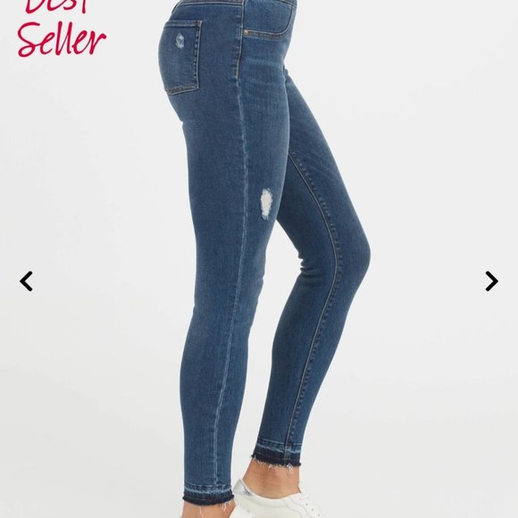 NWT Spanx Distressed Ankle Skinny Jeans - Picture 1 of 12
